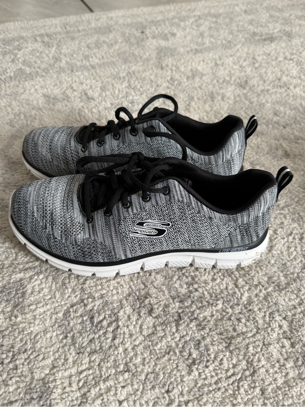 Skechers Women's Black & Gray Sneakers